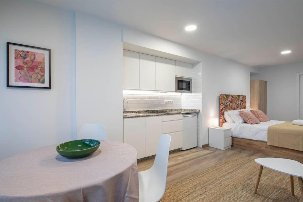 Lindo Estudio En El Centro By Cabana Rentals Vigo Exterior foto